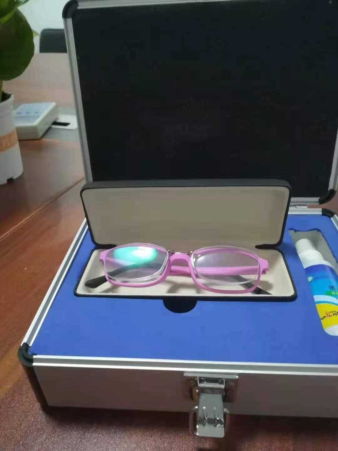 復合三用眼鏡,復合眼鏡,防近視,視力養護,三用眼鏡“加盟視力防控品牌哪家好，護目亭防近視復合三用眼鏡放心產品